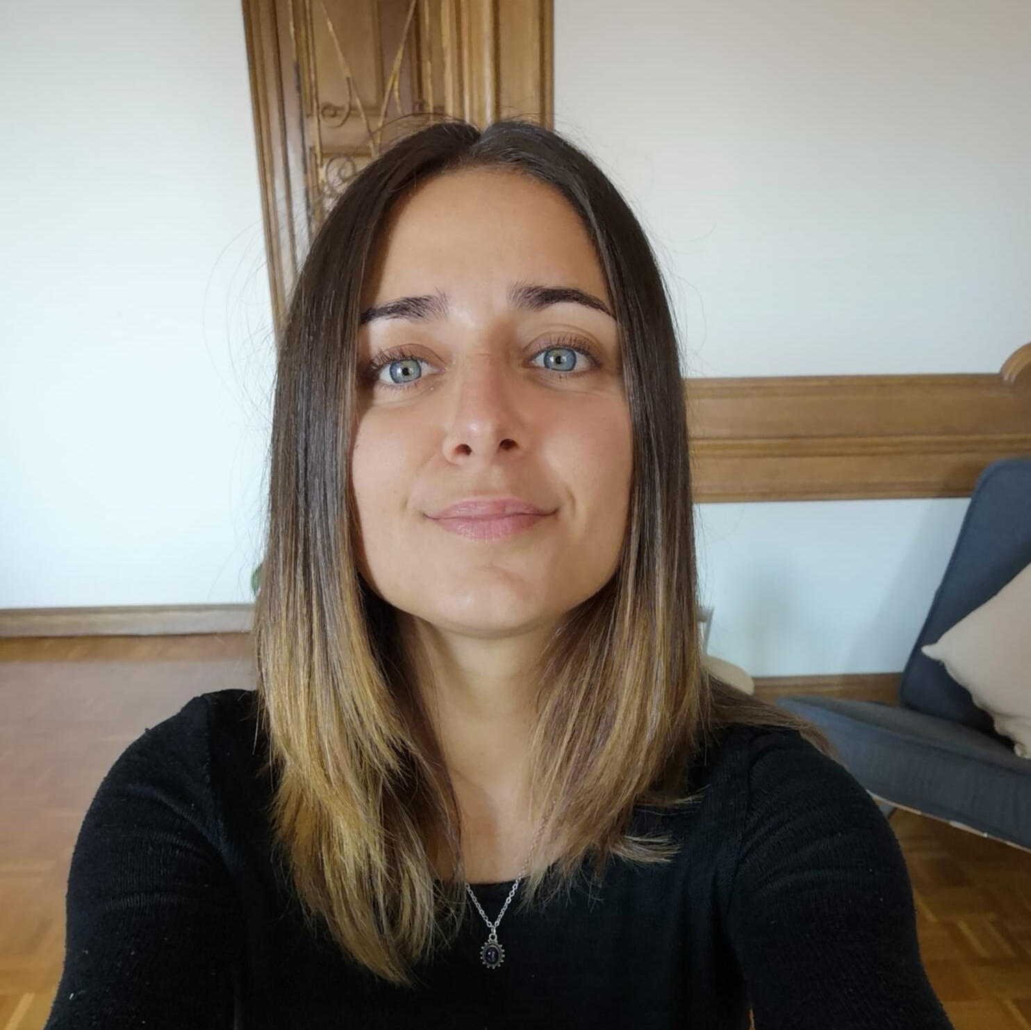 Psicóloga Amanda Rueda, especializada en ansiedad y regulación emocional Psicóloga Amanda Rueda, especializada en ansiedad y regulación emocional